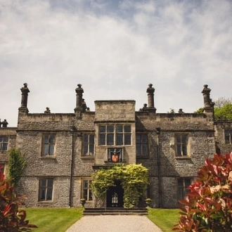 tourhub | Travel Editions | Stately Homes of Derbyshire Tour 