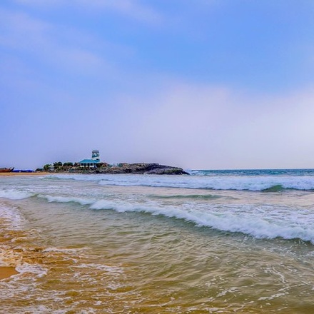 Colony, Backwaters & Beaches of Kerala (7 Days)