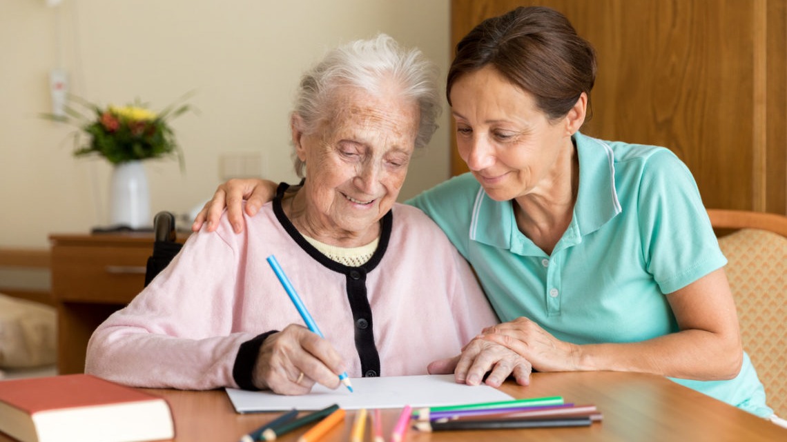 Représentation de la formation : Accompagner par la méthode Montessori les PA dépendantes