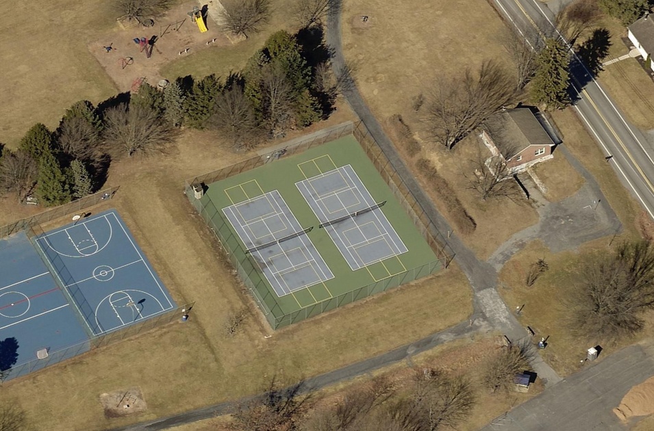 Play Pickleball at East Hanover Municipal Park: Court Information ...