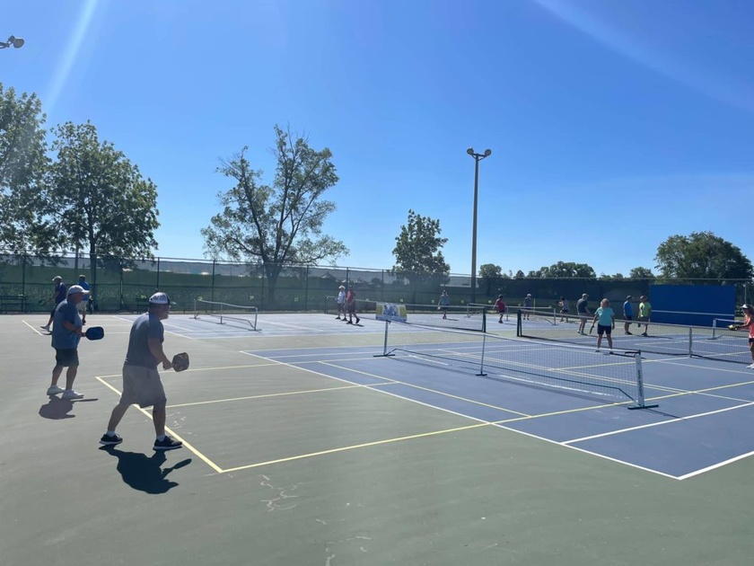 Play Pickleball at Clear Lake Pickleball Club Courts: Court Information