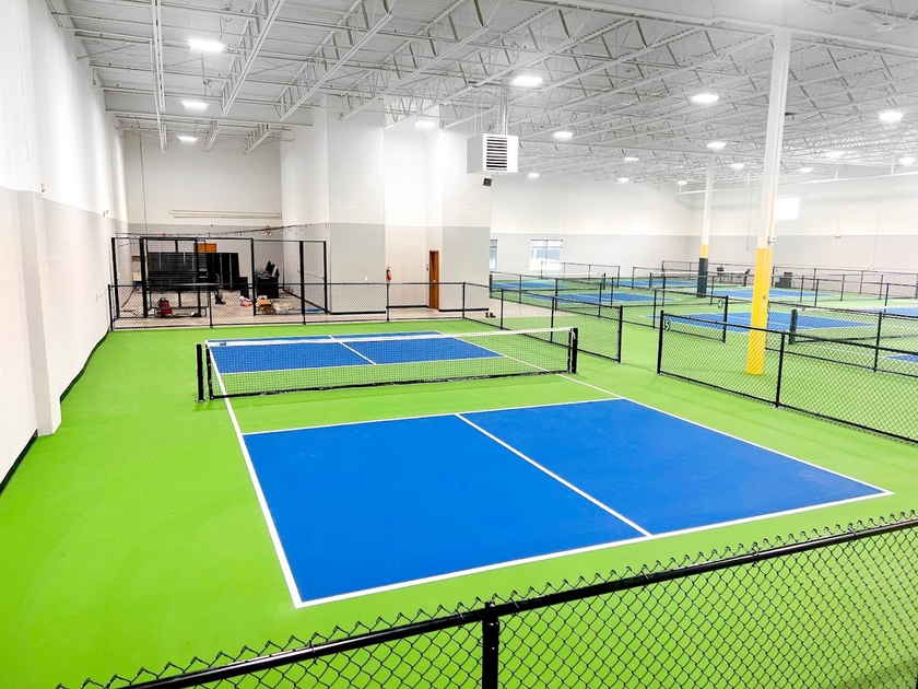 Play Pickleball At Pickle In The Middle: Court Information | Pickleheads