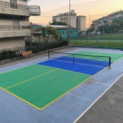 Seventeen Sports Center