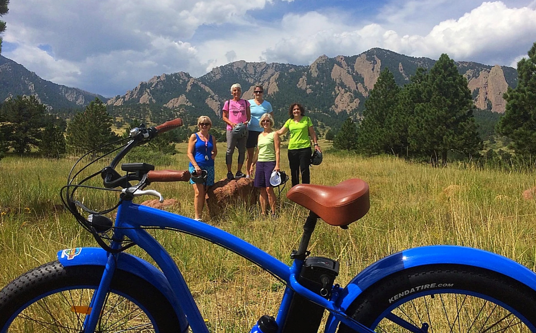 3-Hour Guided Electric Cruiser Bike Tour of Boulder
