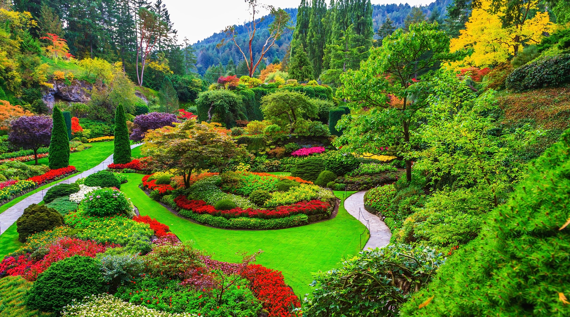 Butchart Gardens & Wine Tour in Vancouver