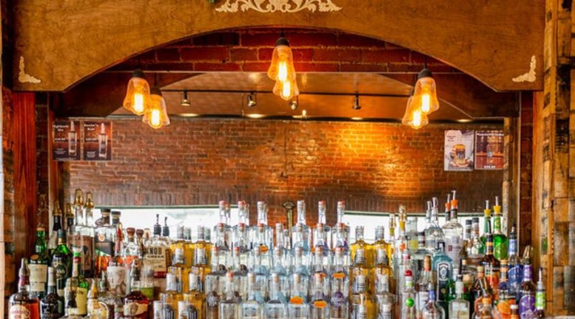 Prohibition Themed Distillery Tour & Tasting in Downtown Louisville