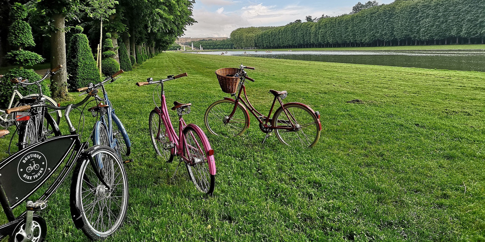 Bike & Brunch: The Best of Versailles