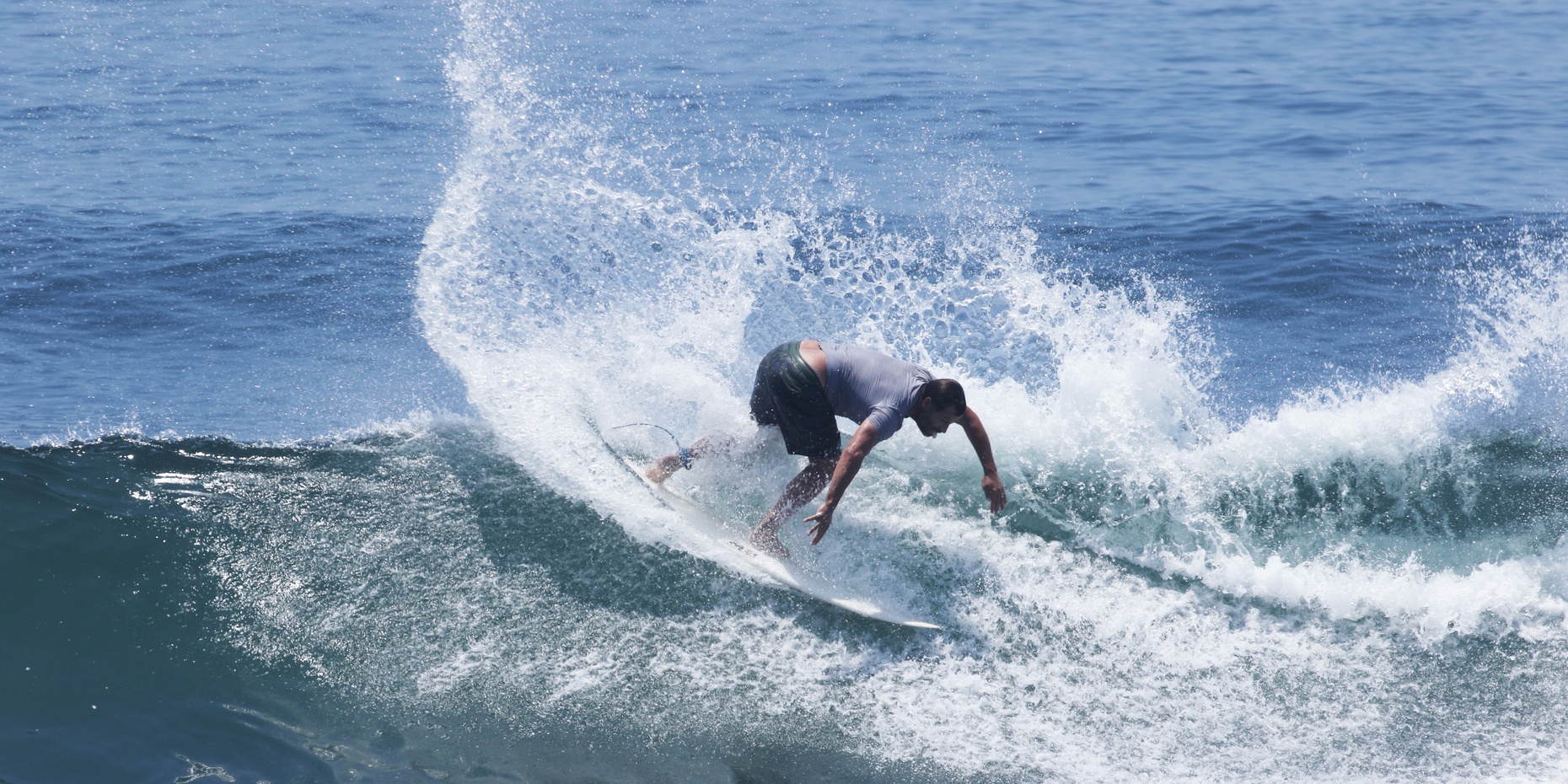 Half-Day Surf Expedition with Photos in Los Cabos
