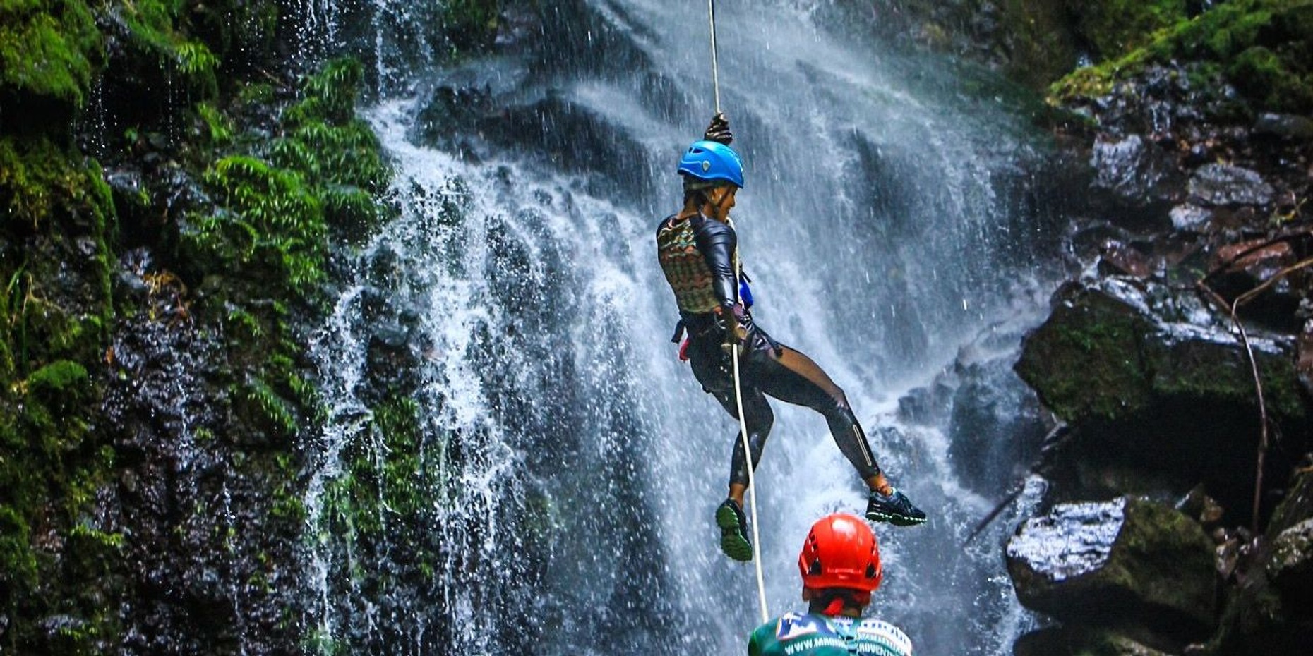 canyoning-waterfall-rappelling-in-arenal-book-tours-activities-at