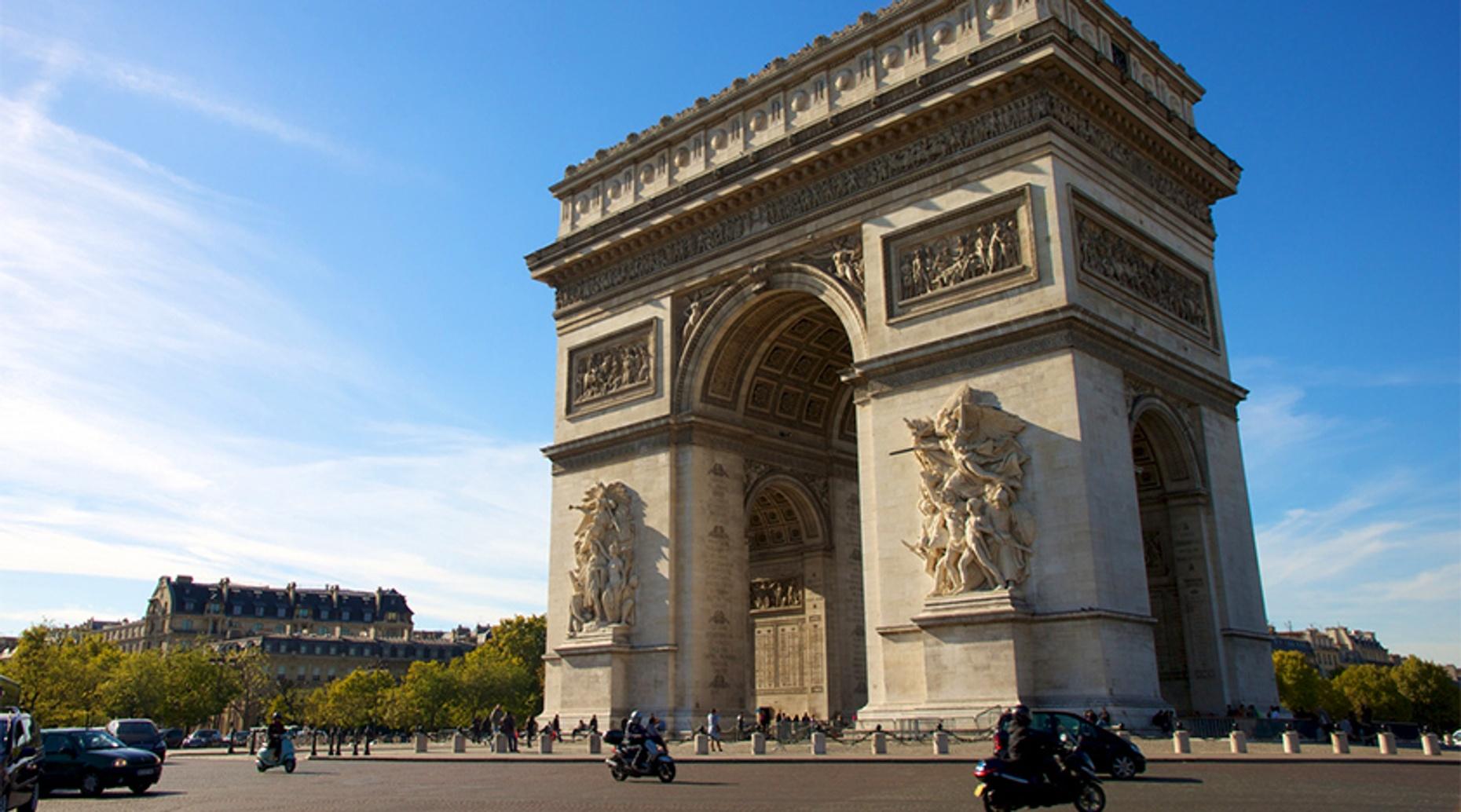 Paris Top Attractions Tour