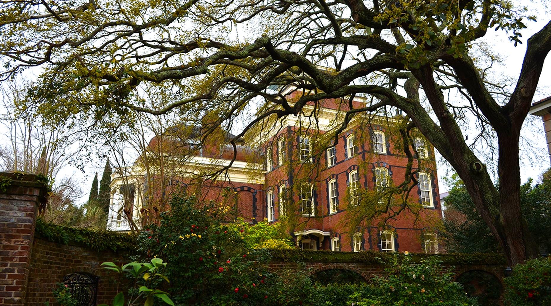 Grand Tour of Calhoun Mansion in Charleston