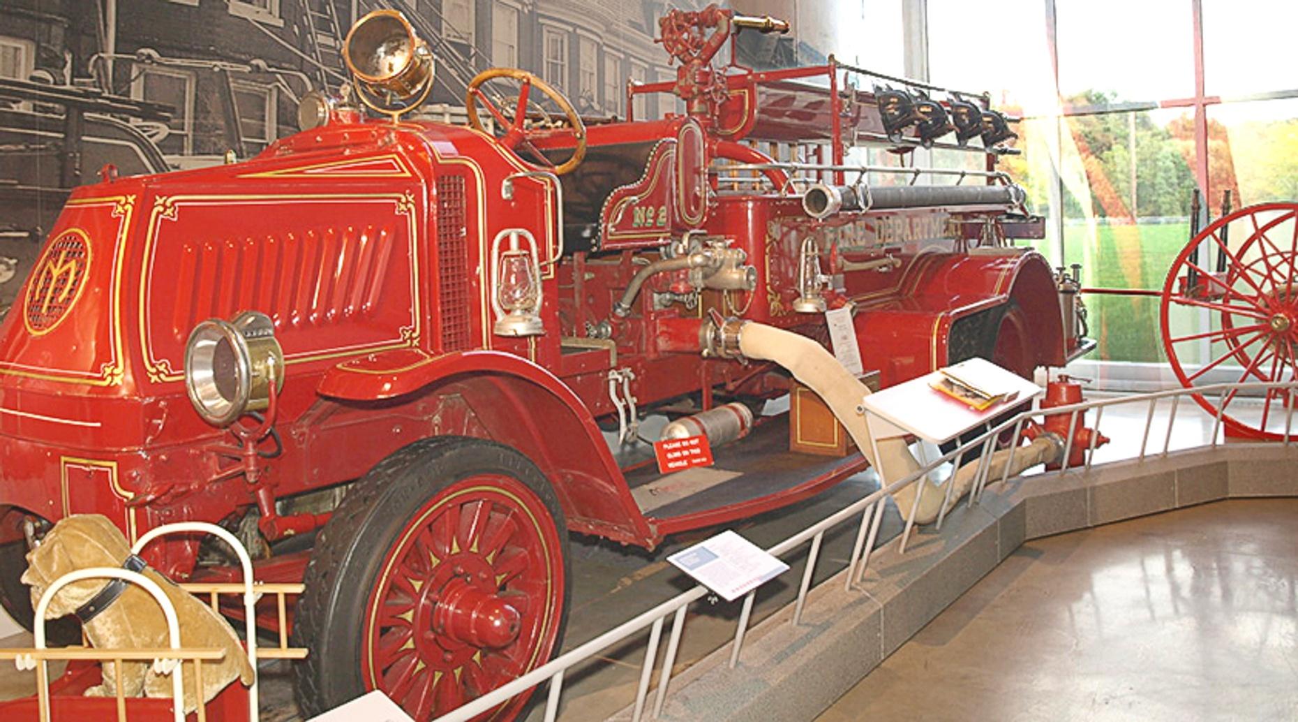 Allentown Antique Car Museum Admission: Book Tours & Activities at Peek.com