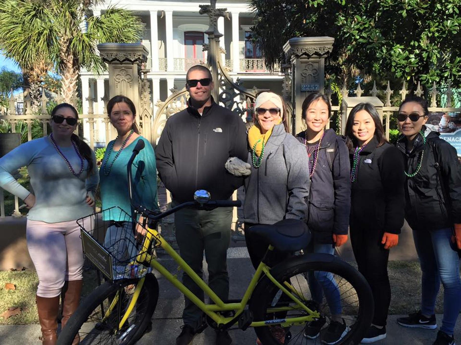 New Orleans Garden District and French Quarter Bike Tour