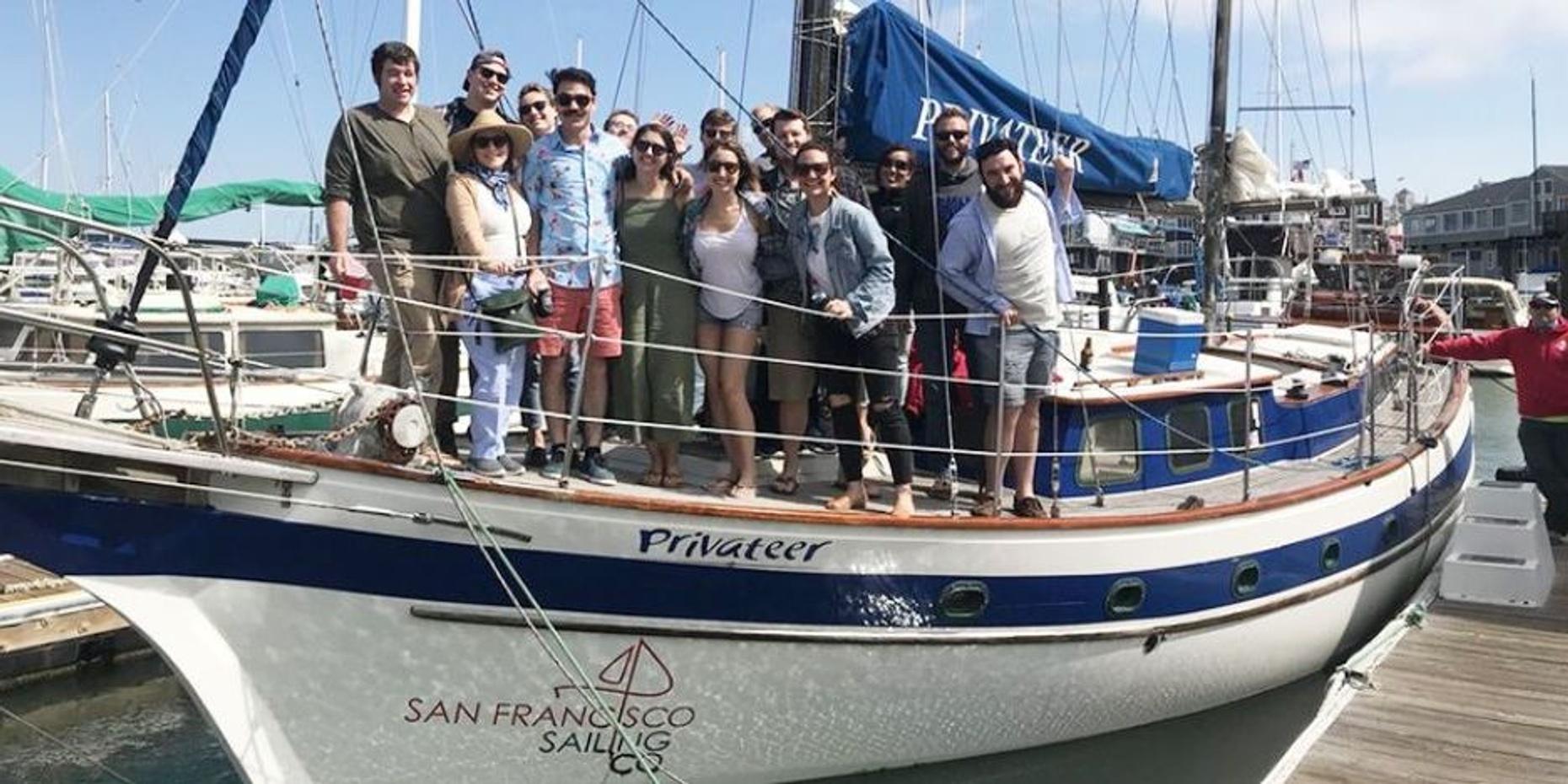 90-Minute Sailing Tour With Drinks in San Francisco