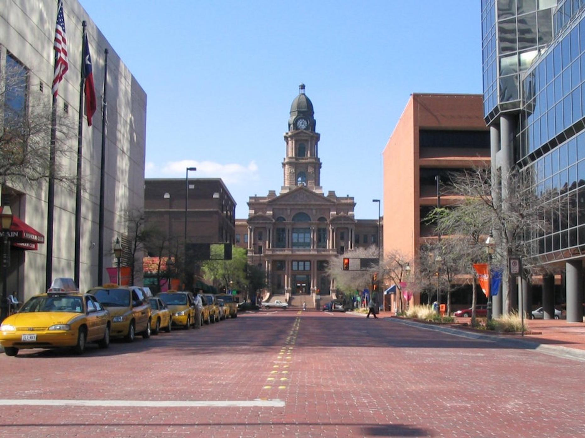 walking tours of fort worth