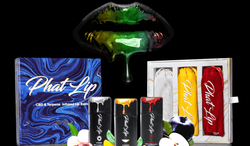 Bud Bash 2022 attendees receive  Phat Lip offers and the opportunity to preview products.