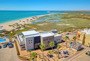 Picture of Laguna Shores Resort