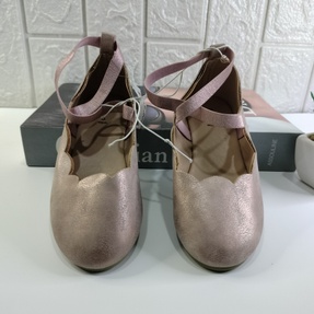 Light Pink Flat Shoes for Girls