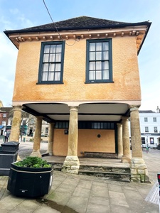 The Old Town Hall 10