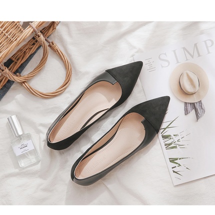 Classy flat hot sale shoes