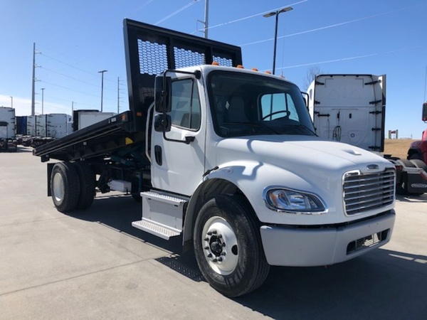 2020 FREIGHTLINER M2 106 : LW7662 | SelecTrucks of Omaha