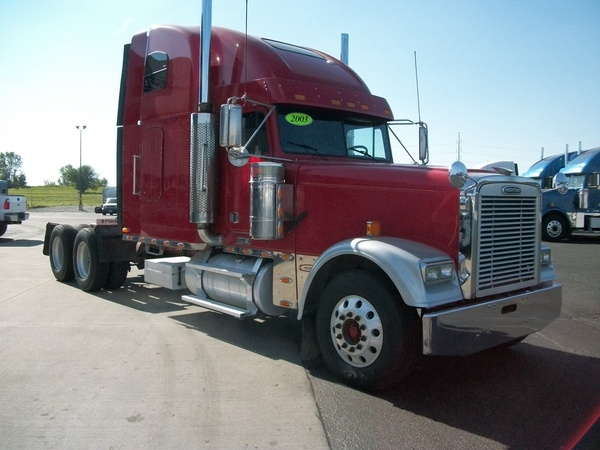 2003 FREIGHTLINER FLD13264T : ST7262 | Truck Center Companies