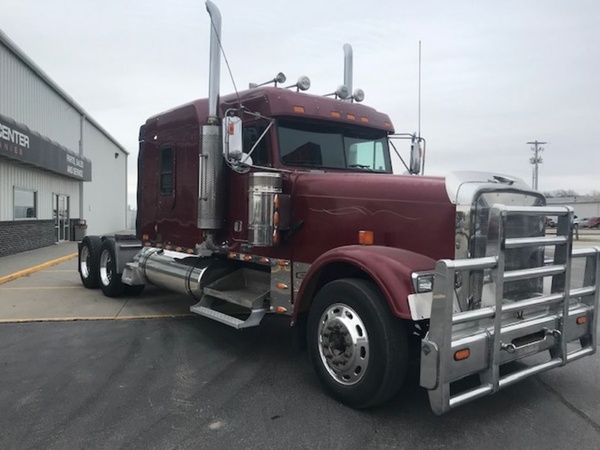 2007 FREIGHTLINER FLD CLASSIC XL : CN2025 | SelecTrucks of Omaha