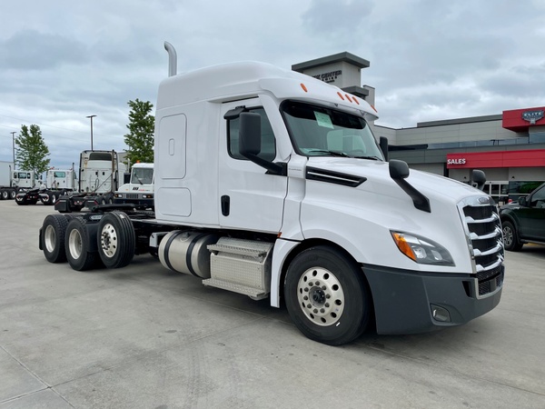 2020 FREIGHTLINER CA126 : MA1224-1 | Truck Center Companies