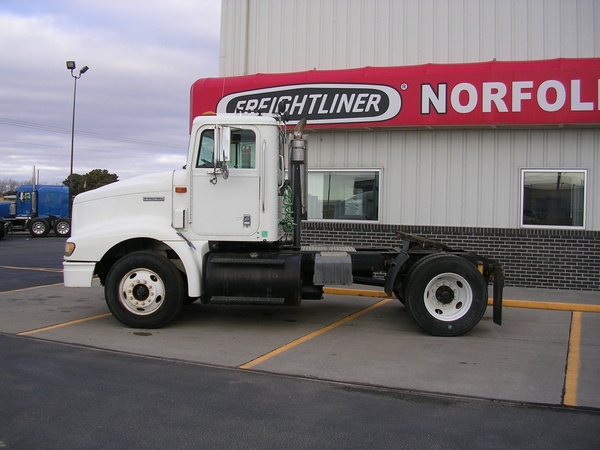 1999 INTERNATIONAL 9100 : OG3002 | Truck Center Companies