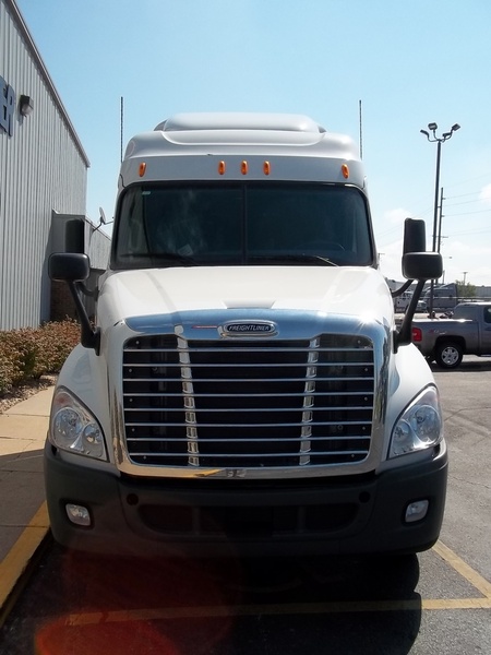 2012 FREIGHTLINER CA125 : BJ6006 | Truck Center Companies