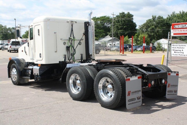 2006 PETERBILT 359 : LL6085B | Truck Center Companies