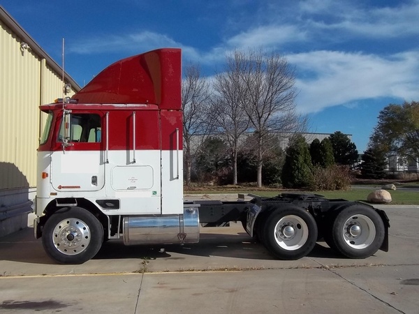 1986 INTERNATIONAL 9670 : TC1161 | Truck Center Companies