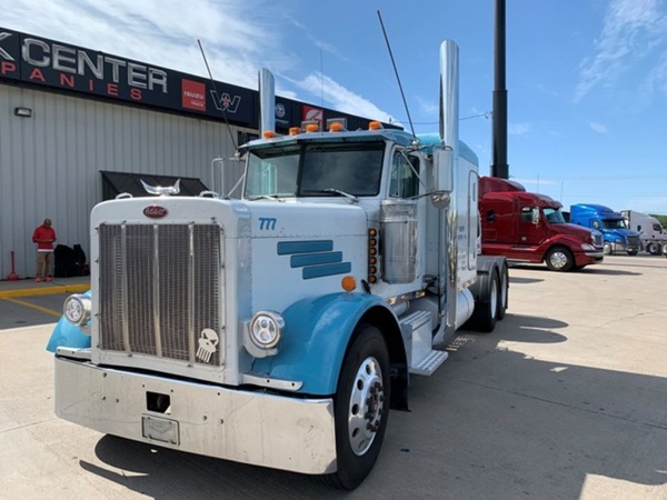 1996 PETERBILT 379EX : TC1658 | Truck Center Companies