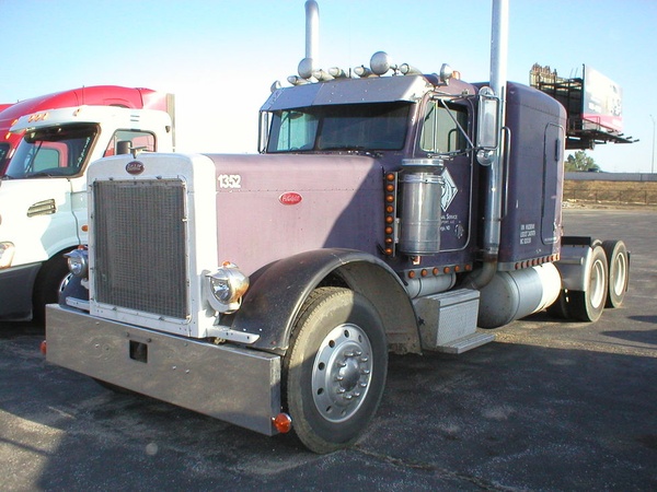 1989 PETERBILT 379 : ST11673 | Truck Center Companies