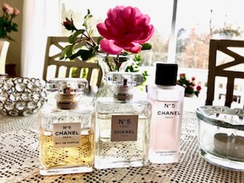  Customer reviews: Chanel No. 5 L'eau by Chanel Eau De  Toilette Spray 3.4 oz for Women