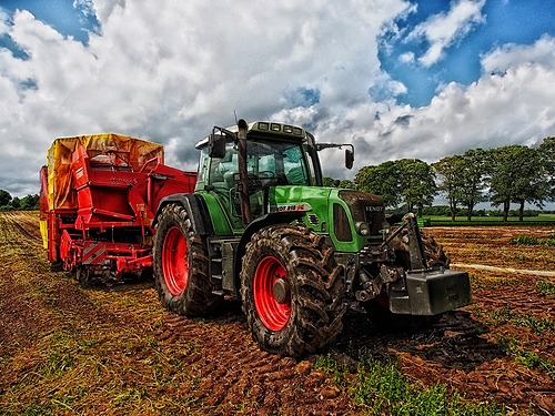 Représentation de la formation : Eco conduite de tracteur en exploitation agricole