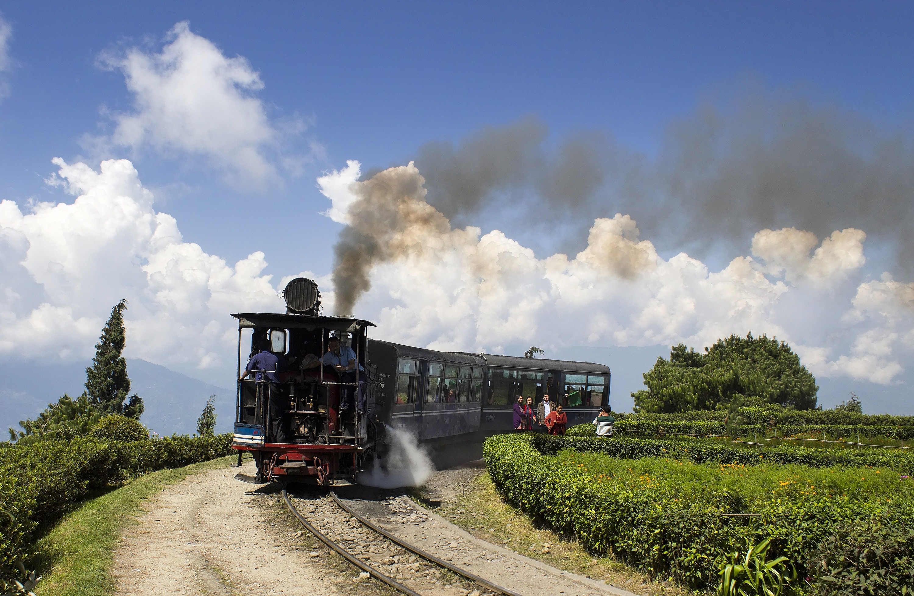 tourhub | Agora Voyages | Colonial Kolkata, Tea Estate & Buddhist Monasteries 