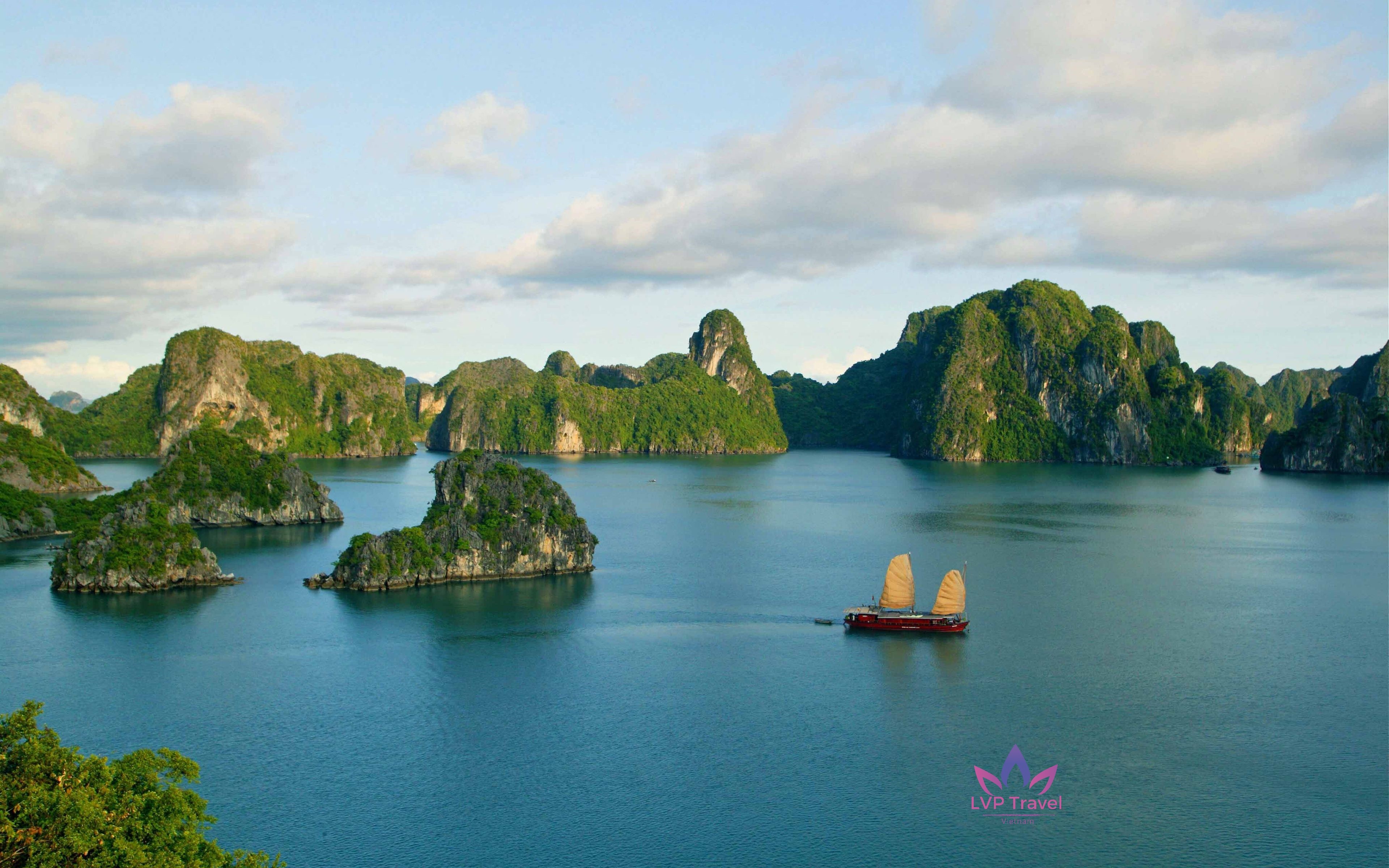 tourhub | LVP Travel Vietnam | 8 DAYS EXPLORER PACKAGE TOUR IN VIETNAM 