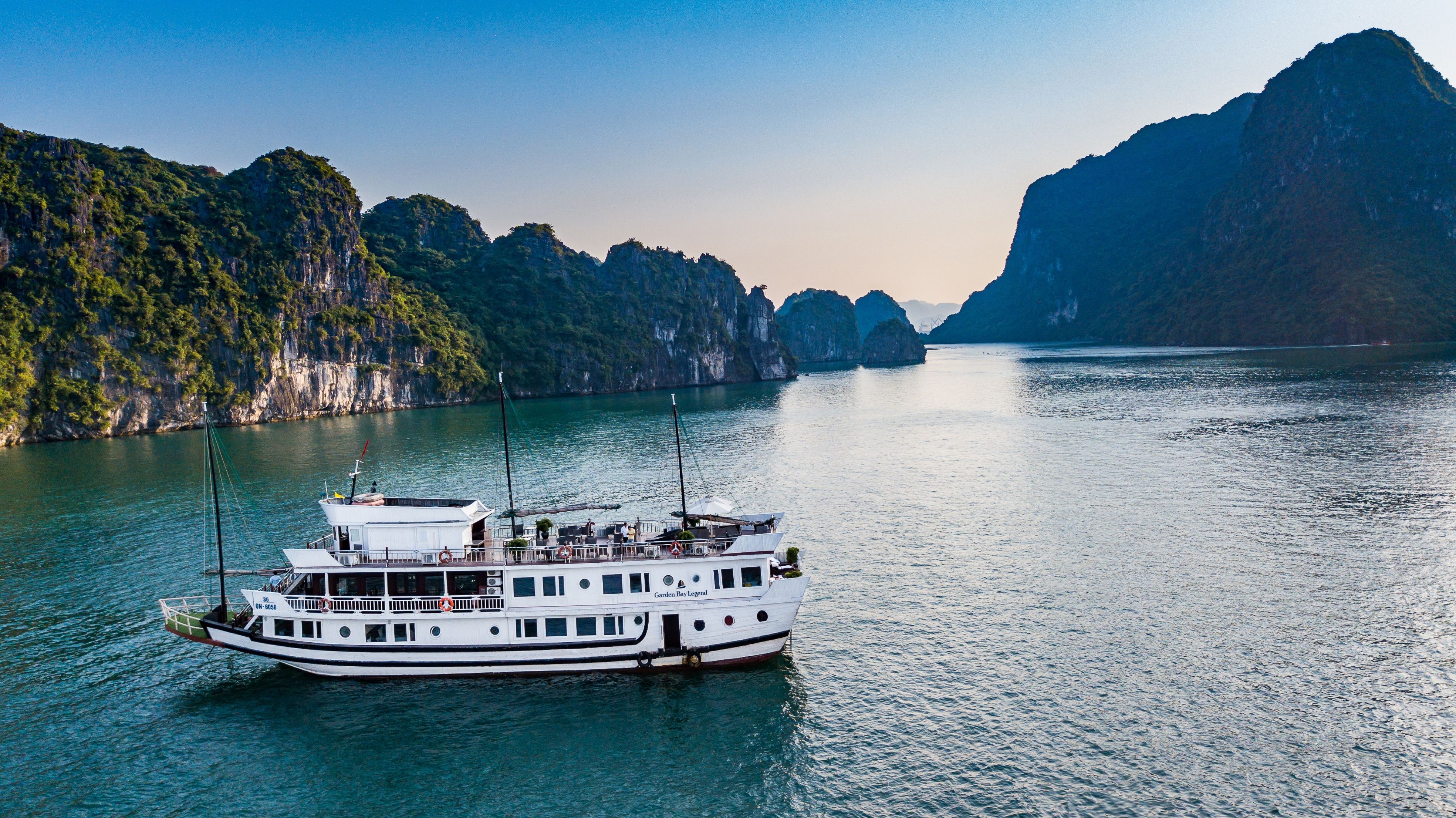 tourhub | LVP Travel Vietnam | 8 DAYS EXPLORER PACKAGE TOUR IN VIETNAM | 8 DAYS EXPLORER