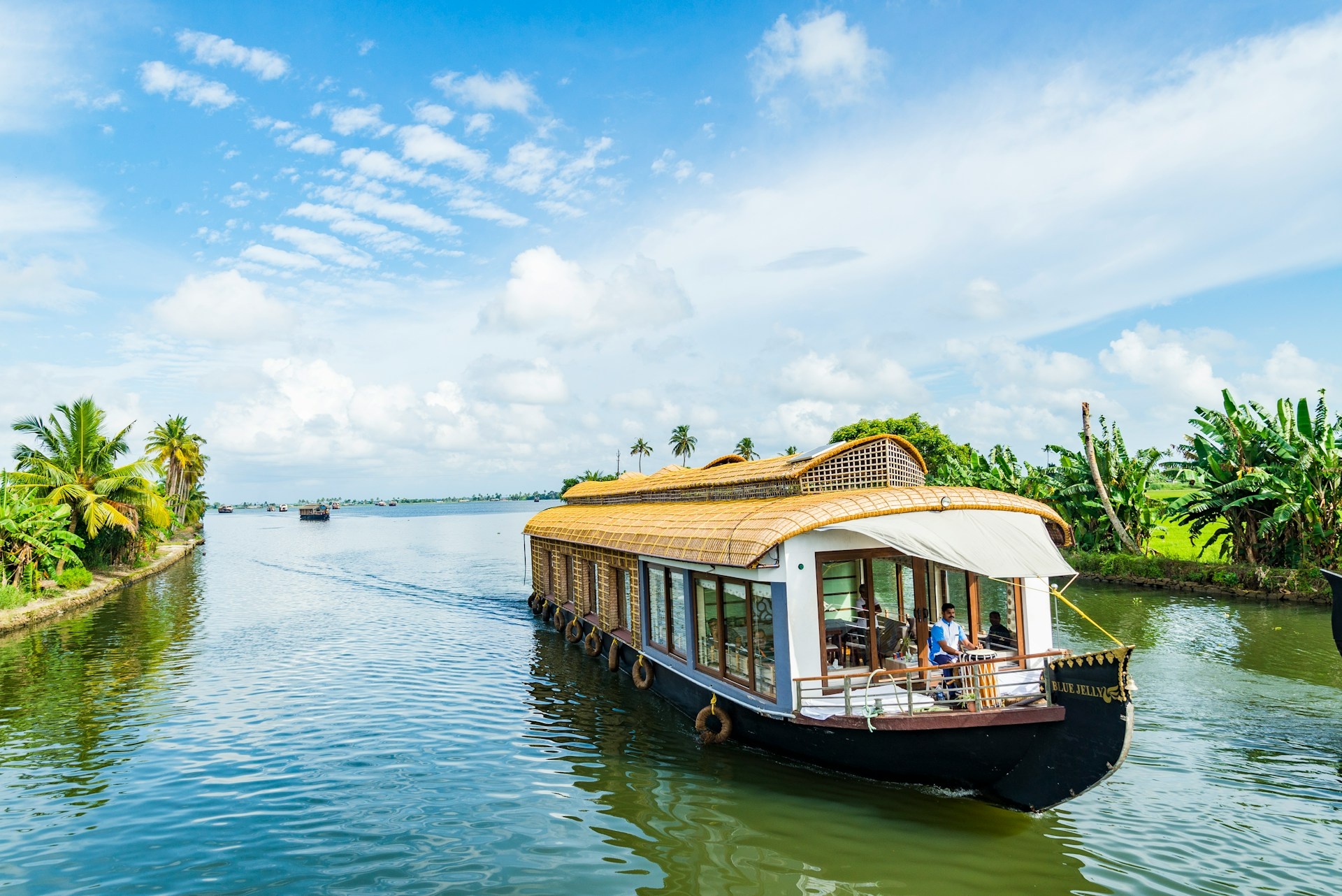 tourhub | Alkof Holidays | Alleppey Backwaters Tour with Athirapally Waterfalls 