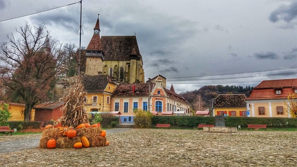 tourhub | Carpathian Travel Center | Highlights of ROMANIA 