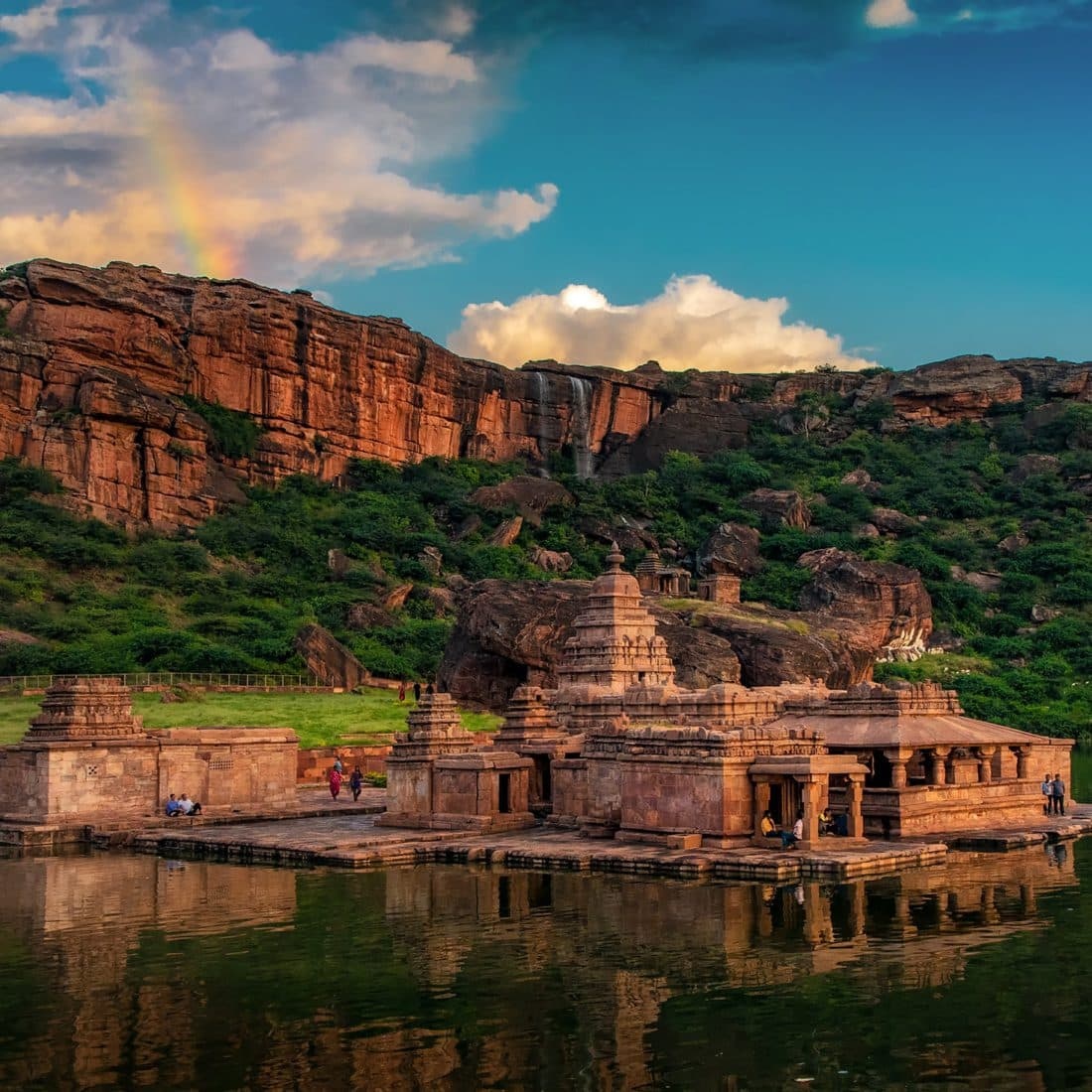 tourhub | Agora Voyages | Hubli to Badami, Aihole, Pattadakal & Anshi National Park Tour 