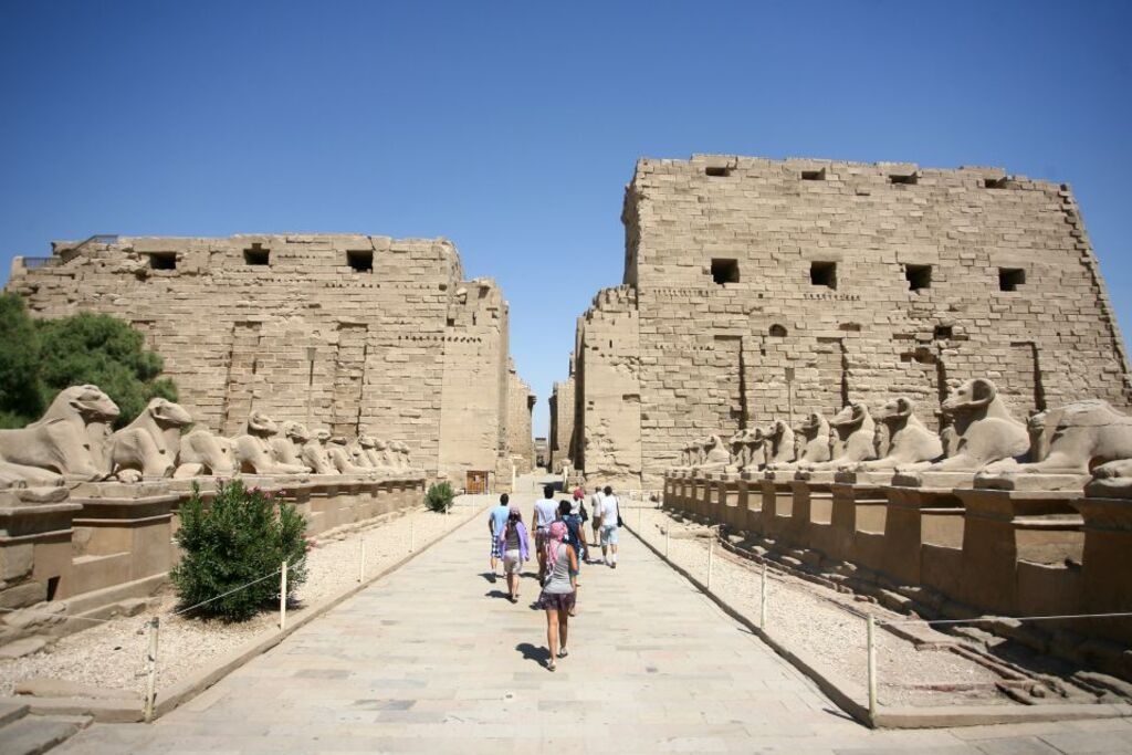 tourhub | Upper Egypt Tours | 10 Days Cairo, Nile Cruise & Hurghada 