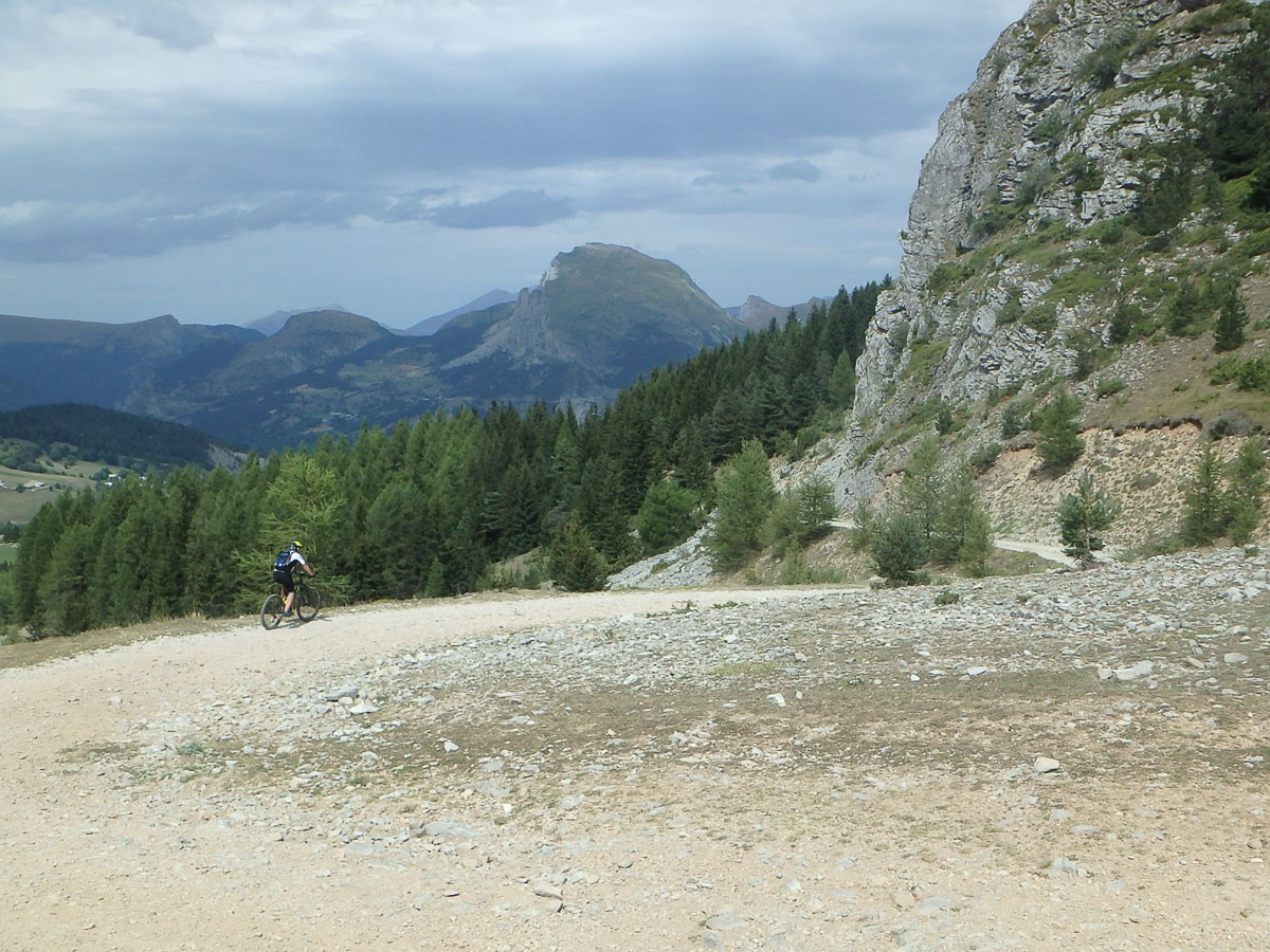 tourhub | Undiscovered Mountains | Alps to Provence E-mountain Bike Tour 