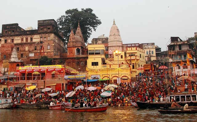 tourhub | 365 Leisure India Holidays Private Limited | India's Golden Triangle Tour with Spiritual Varanasi 