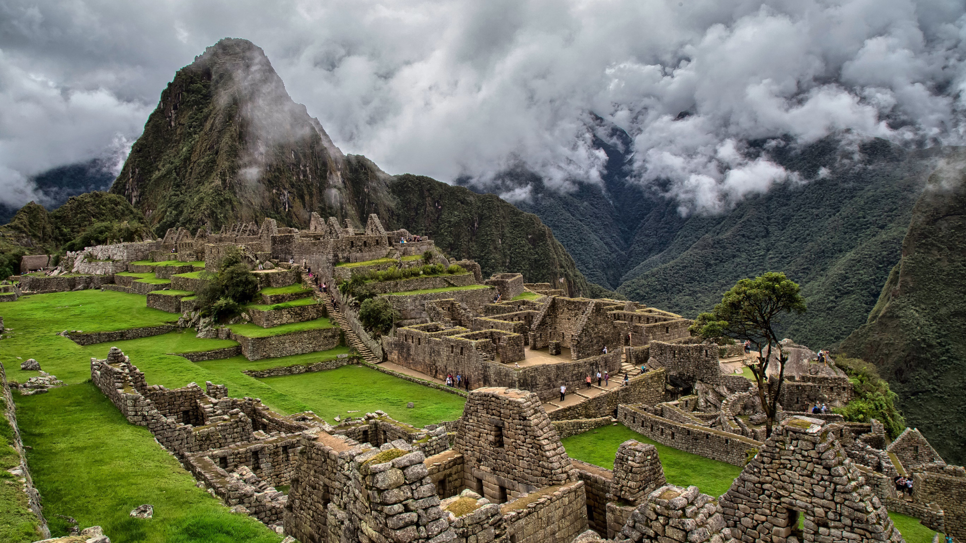 tourhub | Peru Trek 4 Good | THE BEST OF LIMA, CUSCO, THE SACRED VALLEY, MACHUPICCHU & TITICACA LAKE 