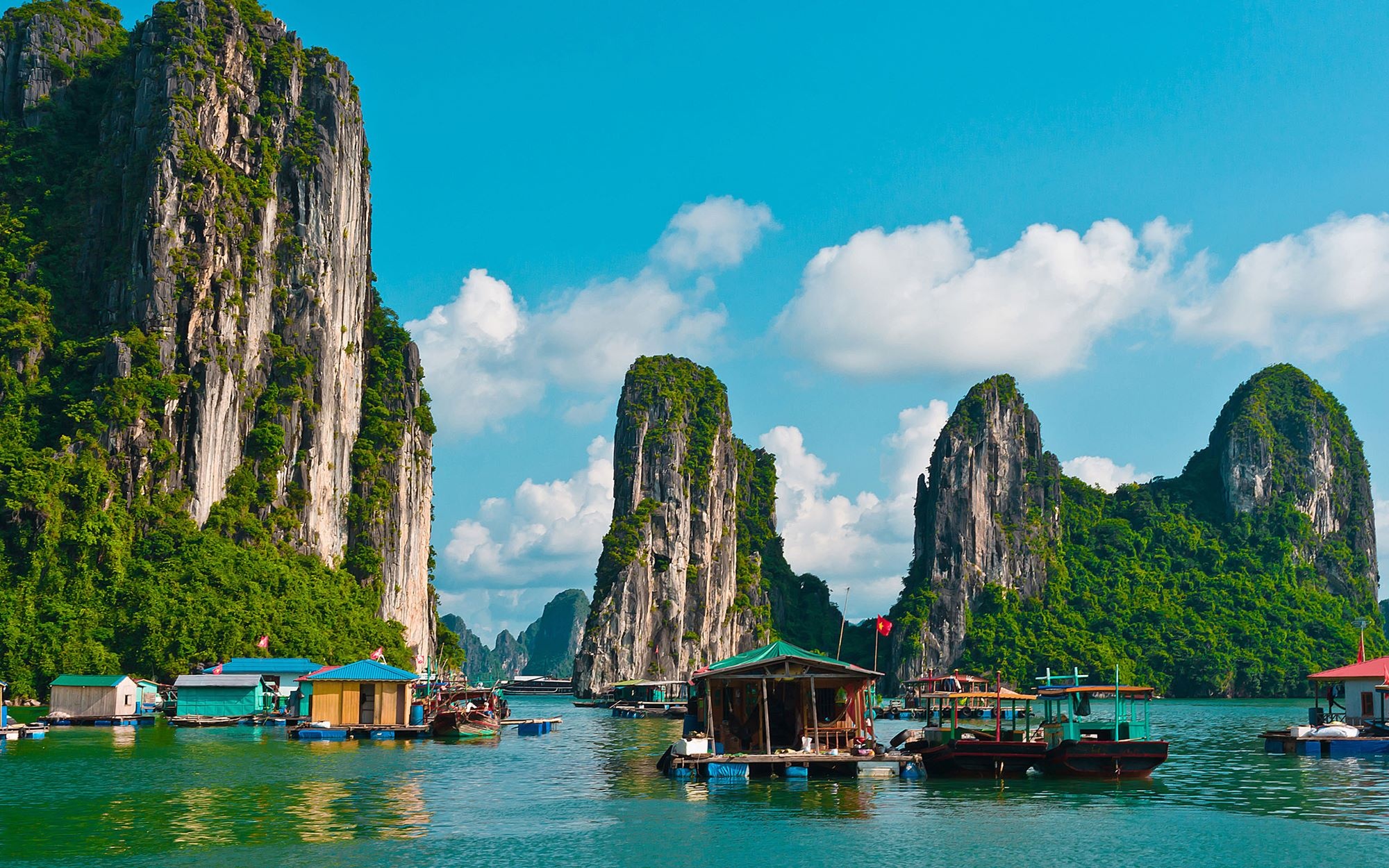 tourhub | CONNEK TRIP | 15-DAY EXPLORE VIETNAM - CAMBODIA: Hanoi - Ninh Binh - Ha Long Bay - Da Nang - Hoi An - HCMC - Mekong Delta - Siem Reap 