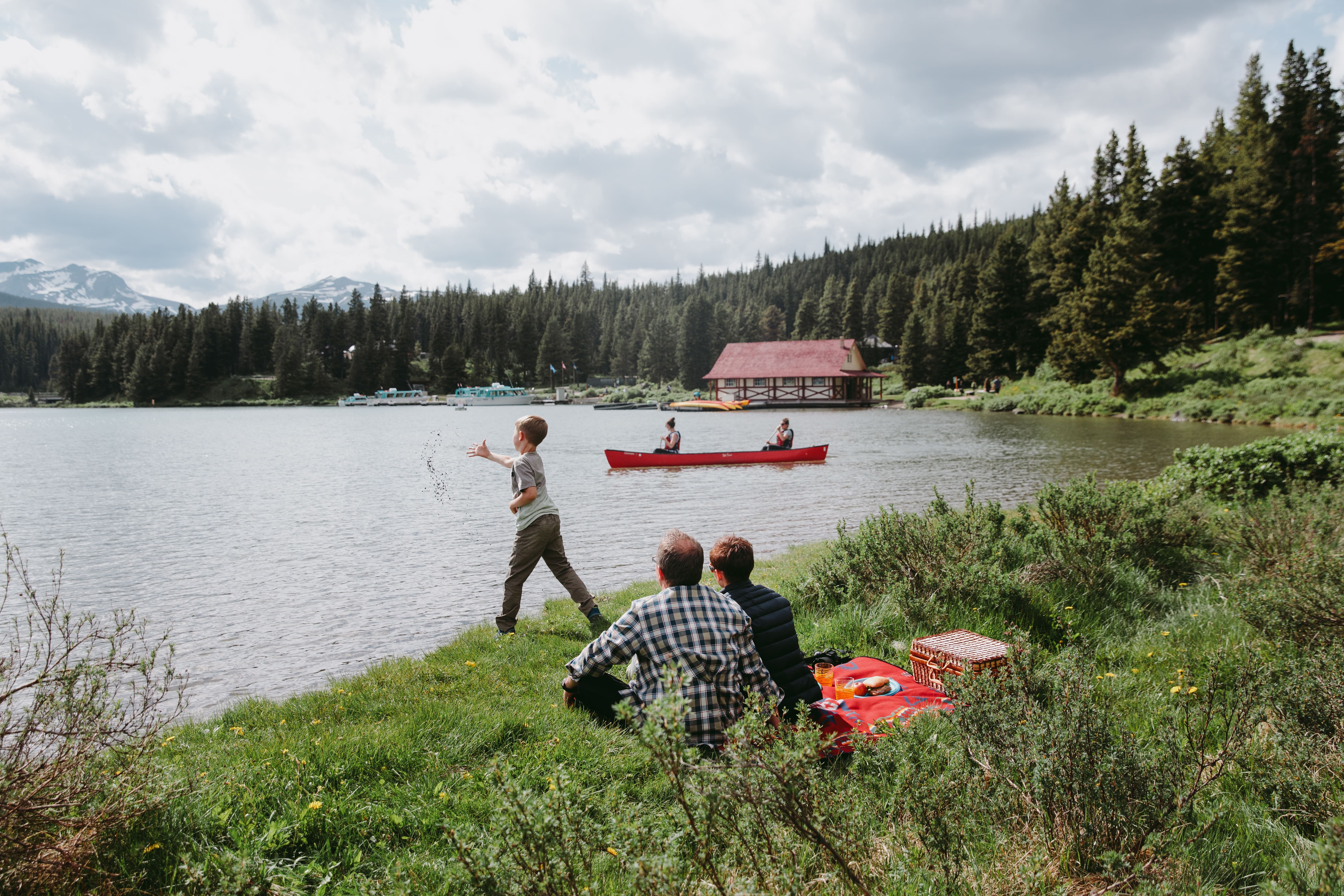 tourhub | Calgary Tours | 6-Day Rocky Mountains Tour: Banff, Jasper, Yoho, Kootenay National Parks with 1 Night at Fairmont Château Lake Louise 