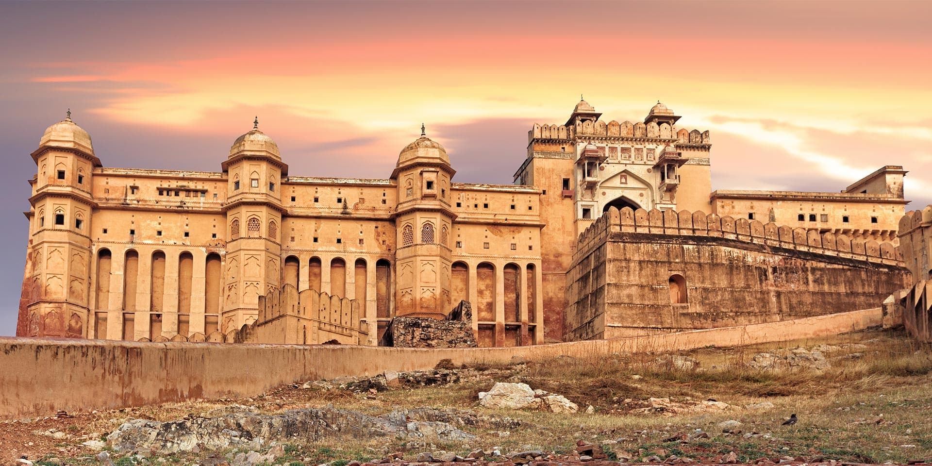 tourhub | Taj Voyages Tours | Private Tour : 07 Days Delhi - Agra - Jaipur Tour with Varanasi 