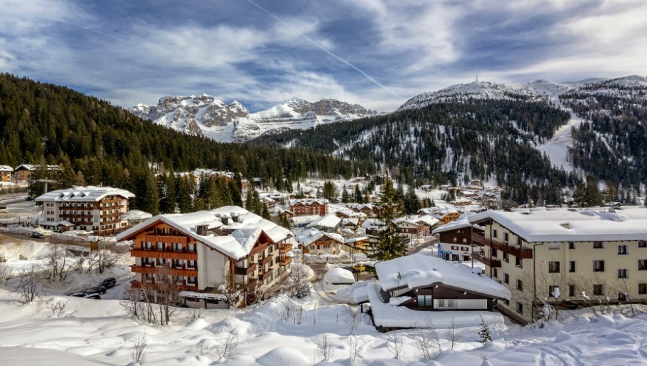 tourhub | Shearings | Christmas in the Dolomites for Single Travellers | xdiv